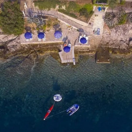 Daire Rosa Apartmans N.5 Vela Luka