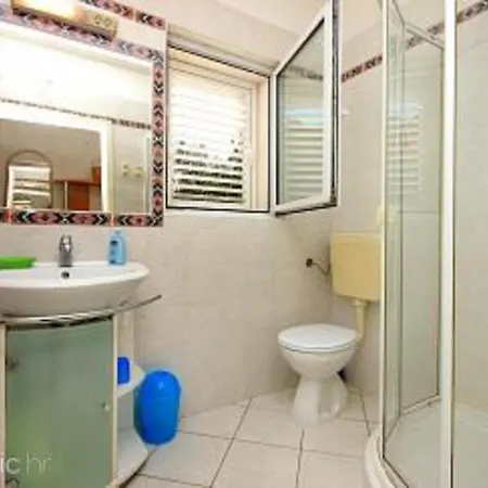 Appartamento Rosa Apartmans N.5 Vela Luka
